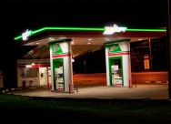 Внедрение уличных светодиодных светильников серии УСС на автозаправочных станциях "Челнефть"